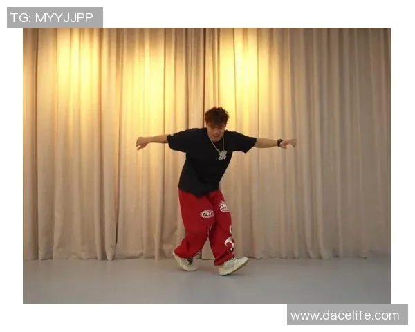 街舞装备选购指南：如何选择合适的防护垫提升你的舞蹈安全性与舒适度